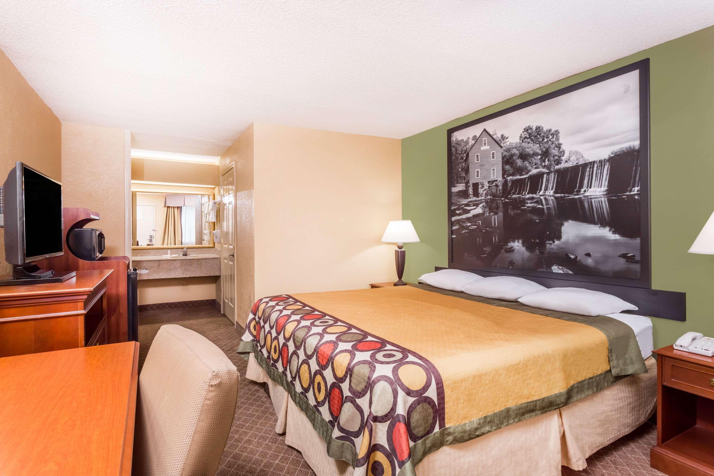 Super 8 By Wyndham Macon West Motel Dış mekan fotoğraf