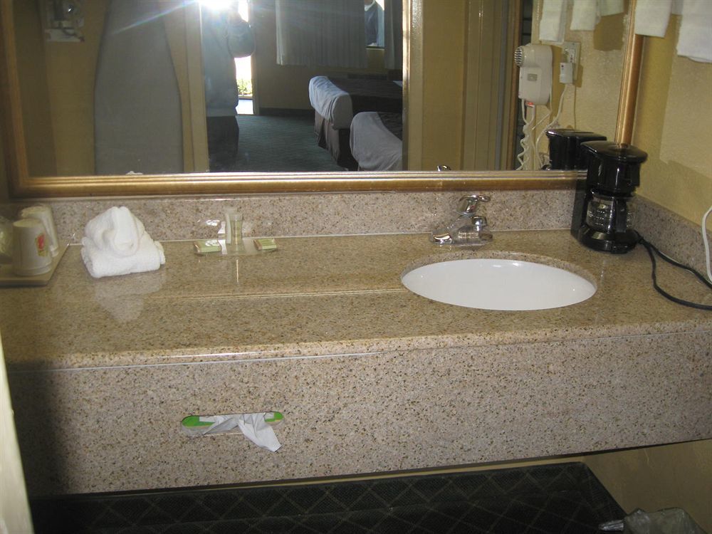 Super 8 By Wyndham Macon West Motel Dış mekan fotoğraf