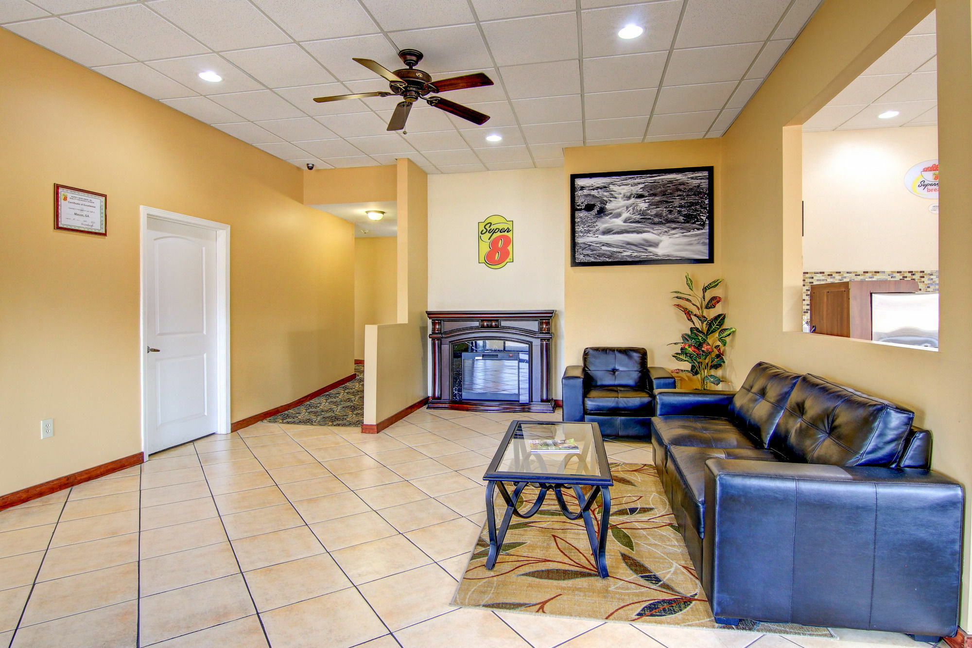 Super 8 By Wyndham Macon West Motel Dış mekan fotoğraf